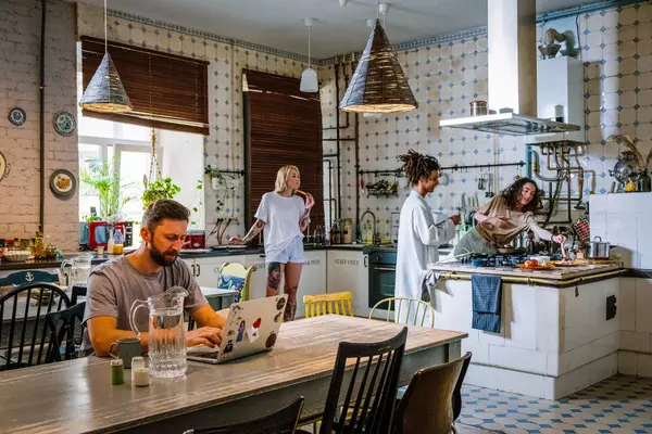 The Rise of Co-Living Spaces: A New Trend in Urban Housing