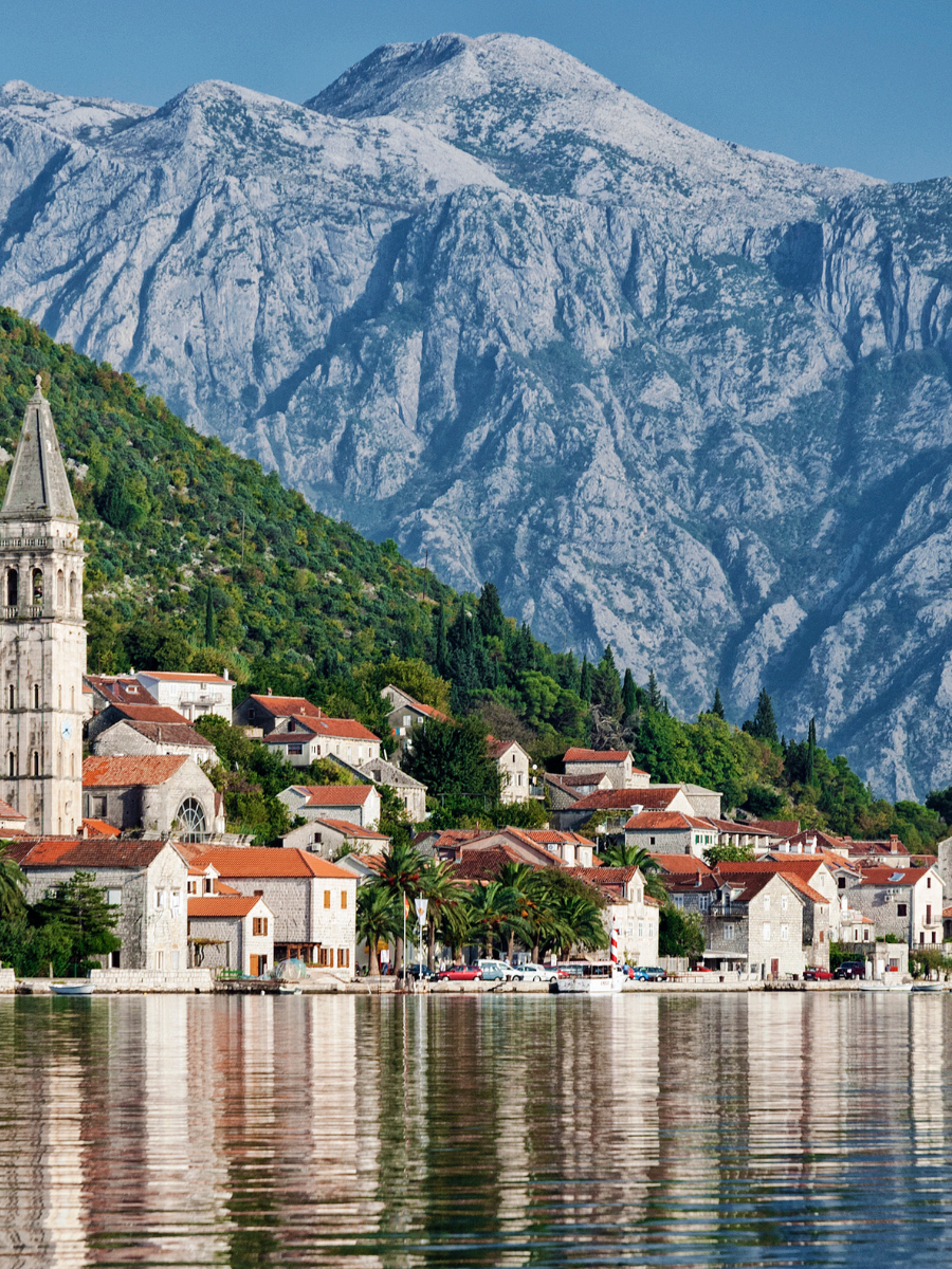 22 countries that will grant citizenship if you buy home-Montenegro