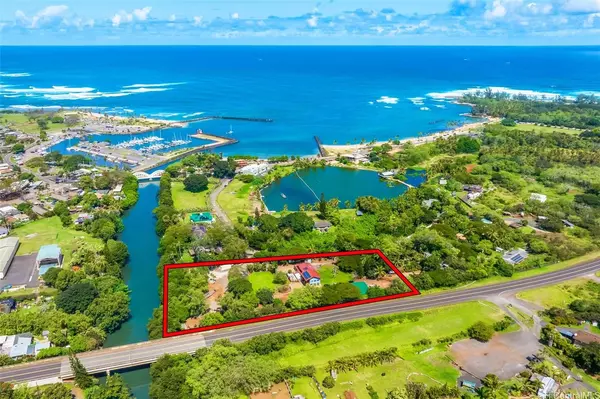 One-of-a-Kind Property in the Heart of Haleiwa,Sean Ginella