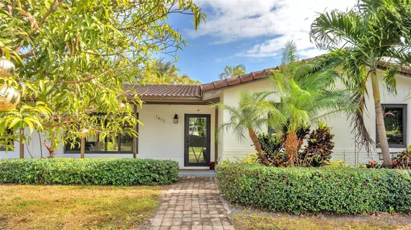 Discover Your Dream Home: A Stunning Winston Park Gem in Miami,David Kurz