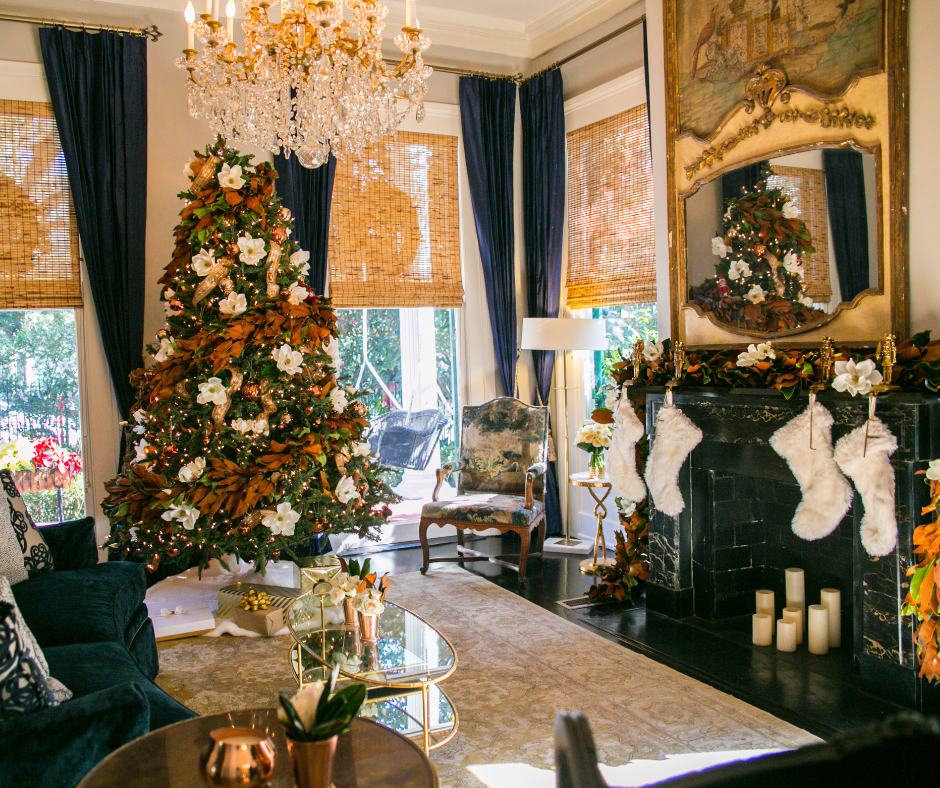 [Photograph of the Garden District Holiday Home Tours]  https://holiday.neworleans.com/tradition/holiday-home-tours/ New Orleans & Company 