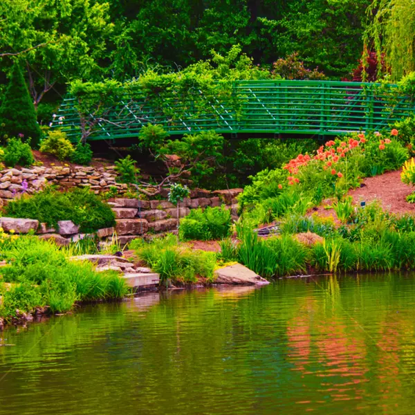 Botanical Garden in Overland Park KS