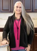 Billie Cantu, Realtor