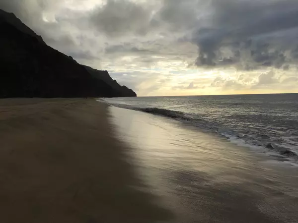 Island Life: What Makes Hawaii Living So Special?