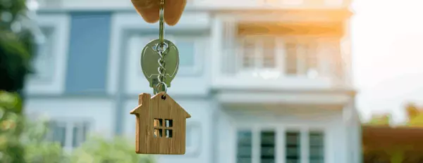 Historical Lows: Current Mortgage Rates Drop Below Average Norms,Valon Nikci