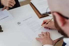 Divorce & Real Estate,Kirby Chan, Broker