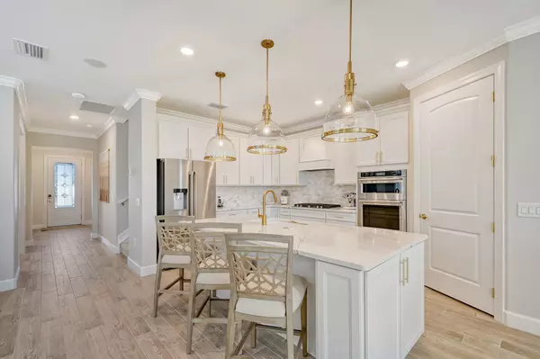 Live the Del Webb Lifestyle - 55+ Community in Lakewood Ranch,Adam Miller