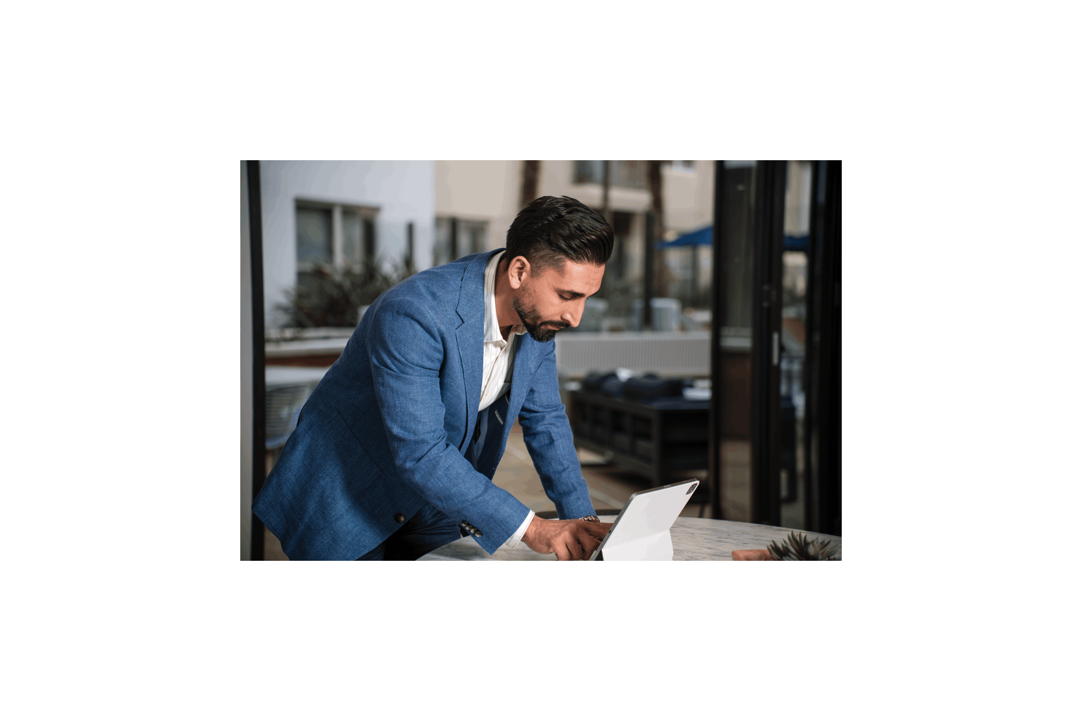 Hamed Omari - REALTOR - Bloom Real Estate Group