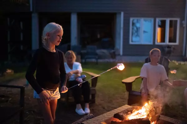 Girl with Smore