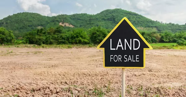 Buying Land: Lucrative Dirt!
