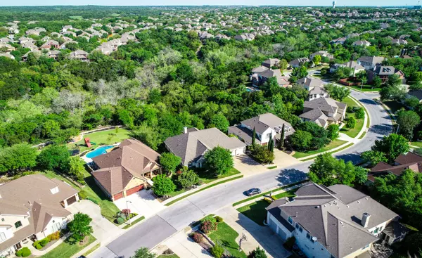 5 Things Every Relocator Should Know About Austin's Housing Market,JW Roeder