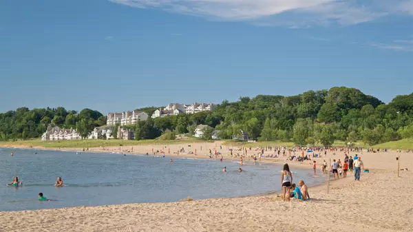 Holland, MI Beaches,Kersh Ruhl