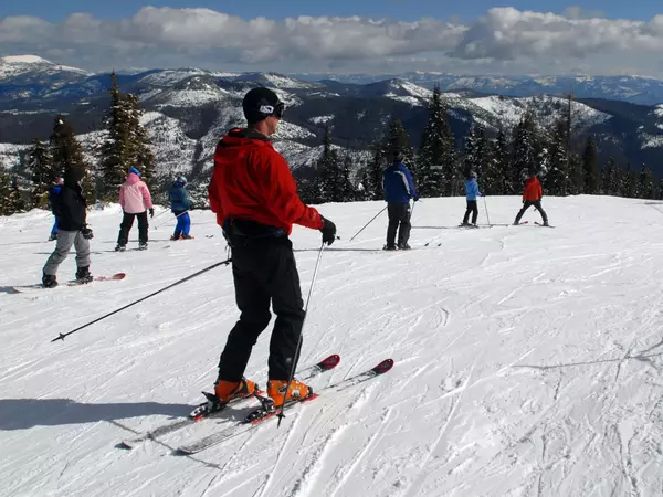 Cross-Country Skiing Adventure at 49 Degrees North,Haydn Halsted