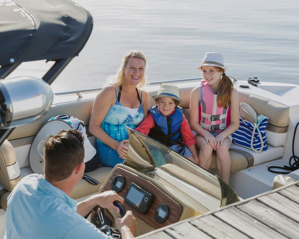 feature image of Exploring Simonton Lake: A Hidden Gem in Elkhart, Indiana