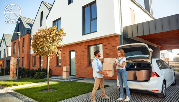 Moving Out Made Easy: A Step-by-Step Checklist for Homeowners,Chris O'Neal