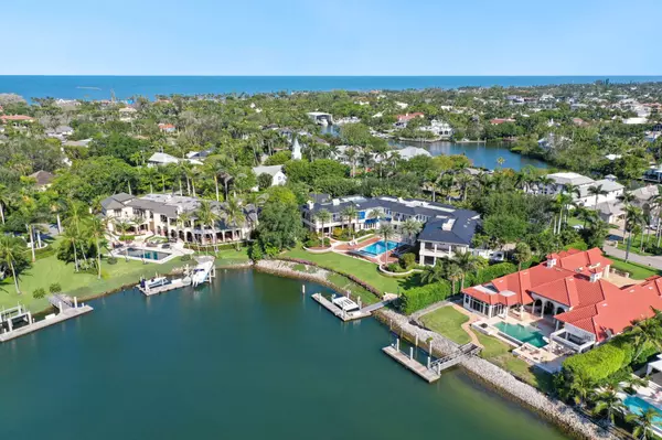 Luxury Living in Naples Florida 