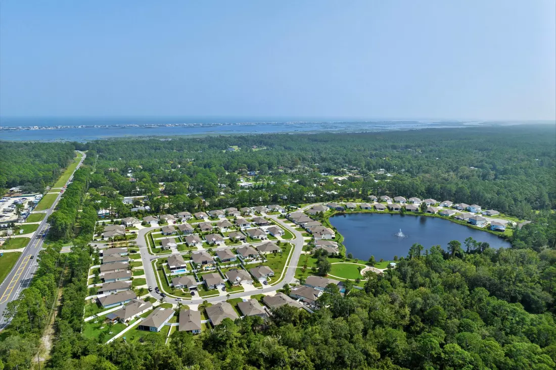 St Augustine Living in the Gated Community of Lakewood Pointe Ki...
