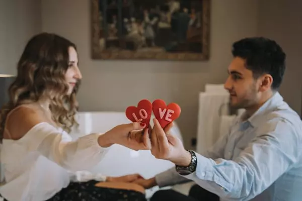 Finding Your Perfect Match: How Real Estate Agents Help Clients Fall in Love with Homes,Michelle McMaster