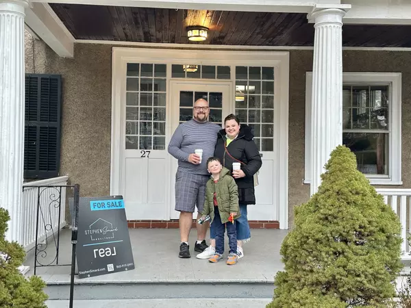 Congrats to the Thomsen family enjoy the new home!,Stephen Simard
