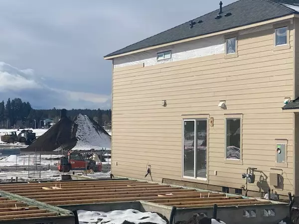 feature image of The Joys of New Construction Homes: Why This Is Your Moment