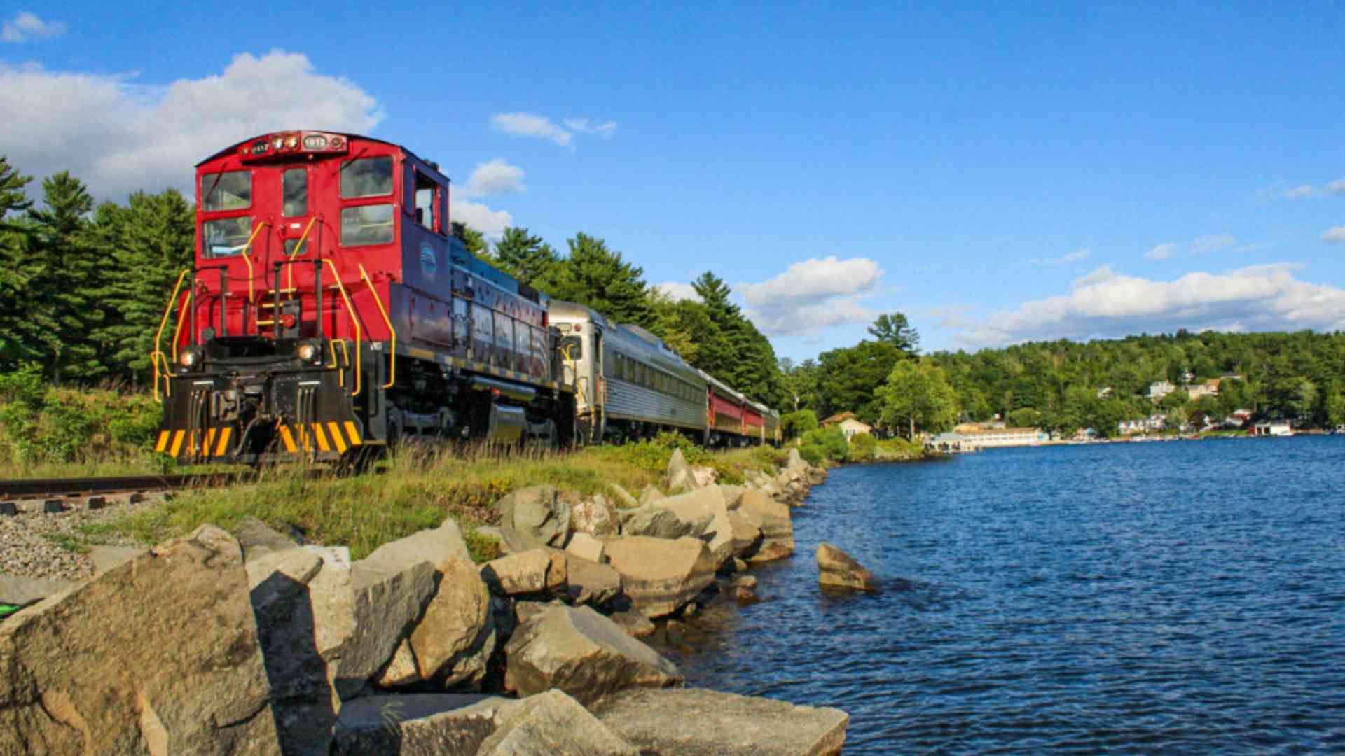 Winnipesaukee Scenic Railroad