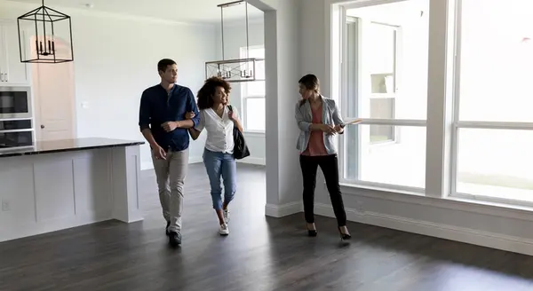 The Significance of Having Your Personal Agent in the Purchase of a Newly Constructed Home,James Lynch