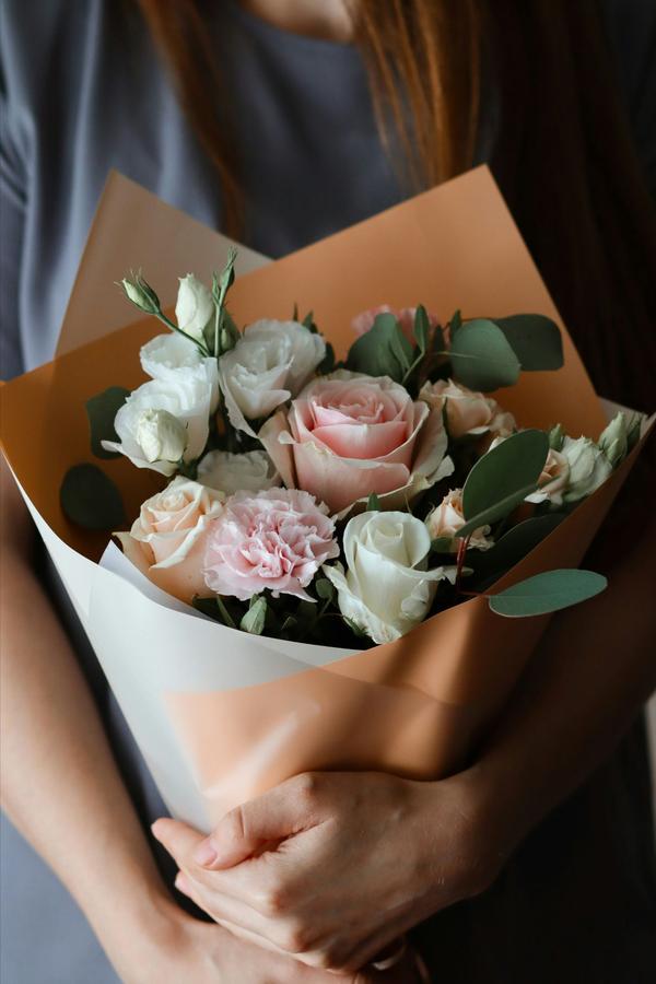 Our Favorite Flower Shops to Gift the Perfect Bouquet,Lysi Bishop Real Estate