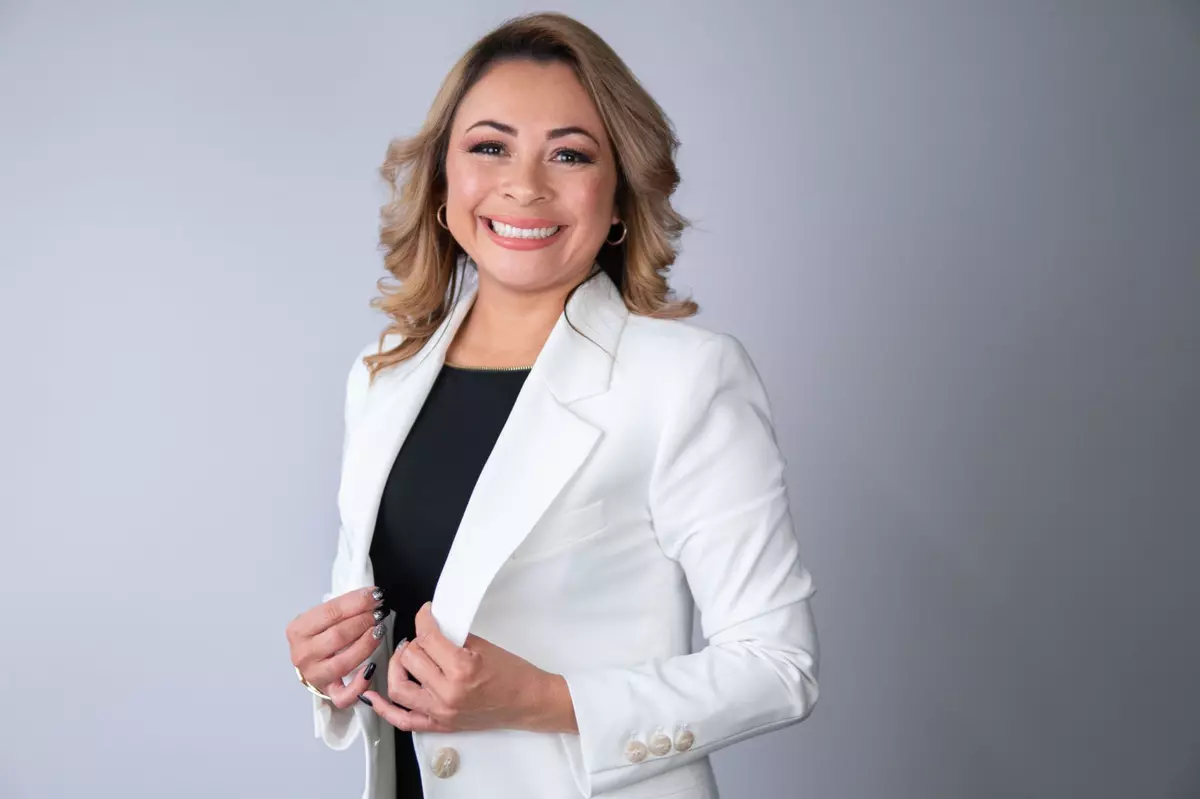Karol Alvarenga central florida realtor exit realty 4corners