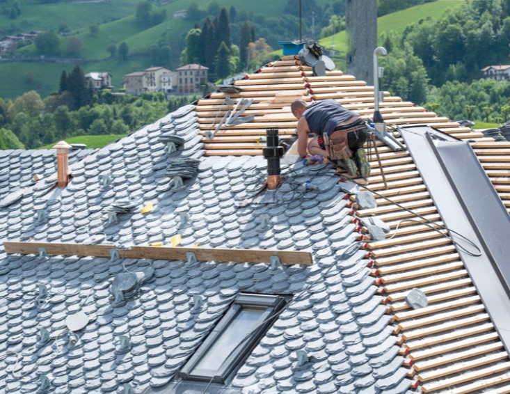 feature image of Overcoming Roof Issues: Your Dream Home Awaits!