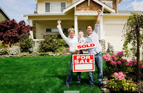 Unveiling the Truth: Debunking Top Home Selling Myths