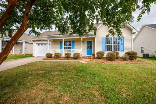 JUST LISTED! 1529 Finwick Drive, Pfafftown,Southern Signature Properties