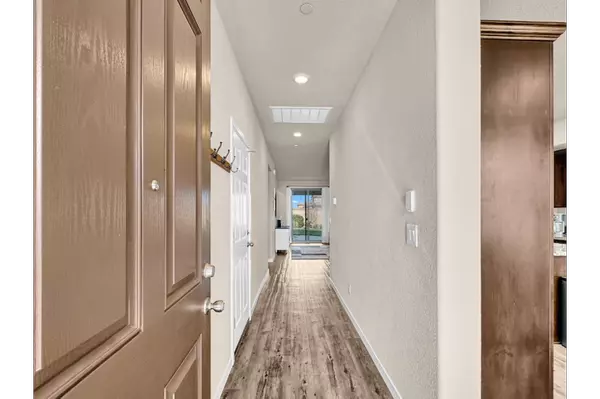 2256 Provincetown Way, Roseville, CA 95747