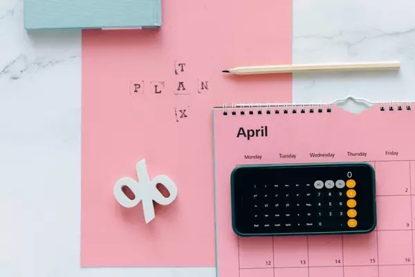 Maximize Your Wealth: 8 Strategic Real Estate Decisions During Tax Season,Ken And Susan Rosengren