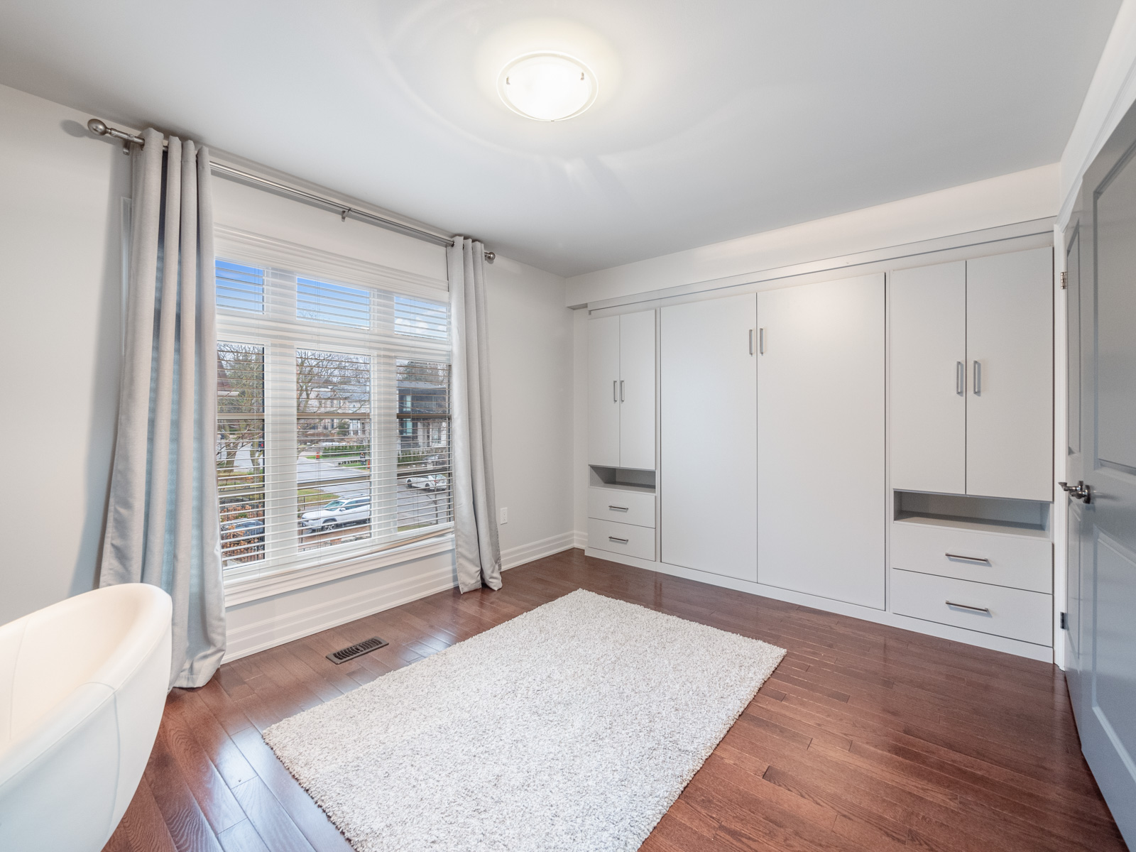 Murphy Bed Closed