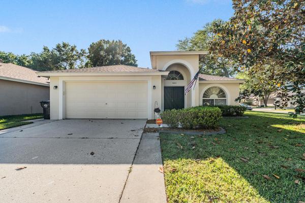 4603 PRESTON WOODS DR, Valrico, FL 33596