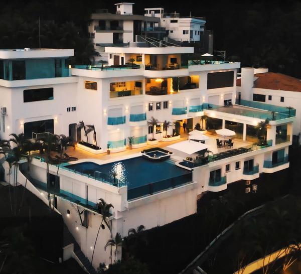 38 N Street, 227 Morro Santa Therezinha Condominium, São Paulo Brazil