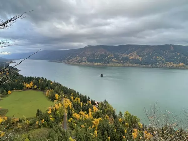 Exploring the Best of Vancouver, Washington: A Local's Guide,Ken And Susan Rosengren