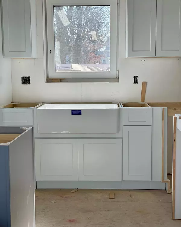 Real Estate BHRE Brad Hutchinson Real Estate Brad Hutchinson Re...