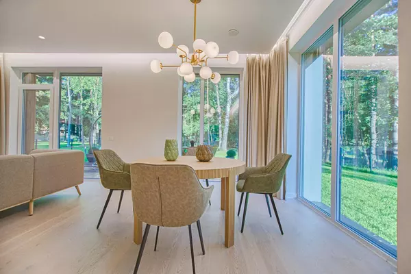 How to Stage your home for a quick & profitable ,Danielle Witte