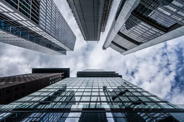 The Role of Social Media in Marketing Your Property,Danielle Witte