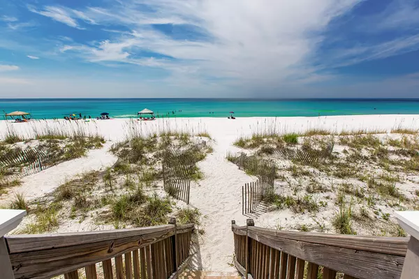 Discovering Paradise: The Allure of Moving to Florida's Emerald Coast