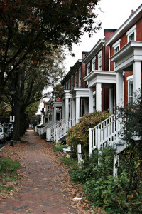 Photo and link to information on the Jackson Ward neighborhood.