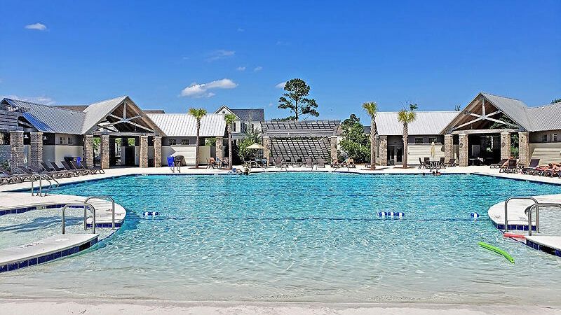 community zero entry pool at carolina park mt pleasant sc
