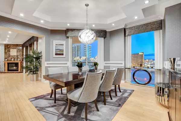 Turnberry Place High Rise Condos For Sale