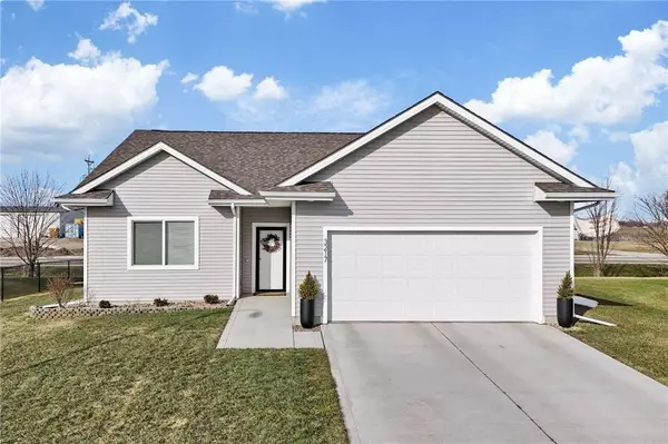 Discover Your Dream Home in Bondurant: 3217 Linden Drive SW