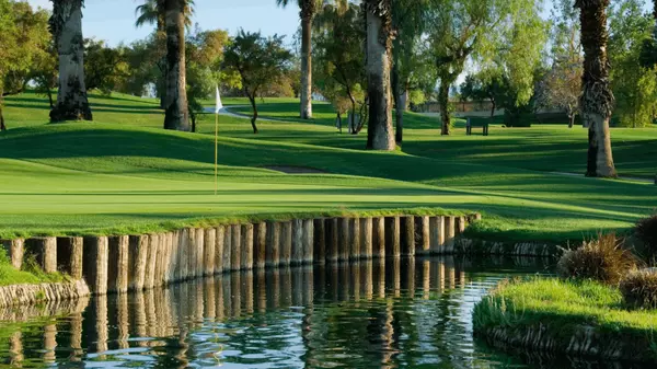 What to Know About Buying a Home on a Golf Course,Grace Prescott
