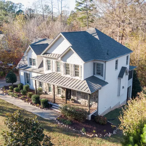 Stand Out and Sell Fast: 4 Strategic Tips to Help Your Home Shine in a Competitive Market,Lissette Bolano