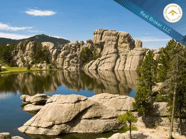  7 Compelling Reasons to Relocate to the Black Hills of South Dakota,Jeffery Christians