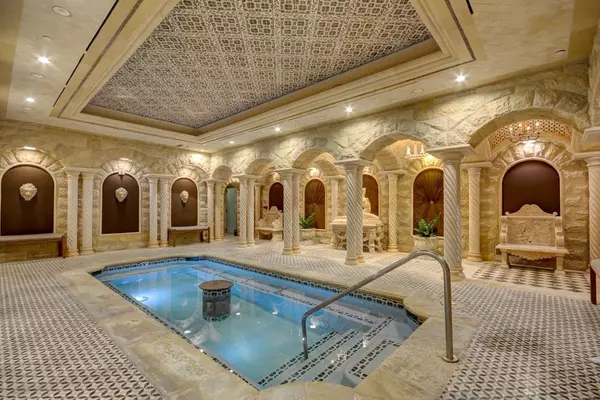 One Queensridge Place Luxury High Rise Condos