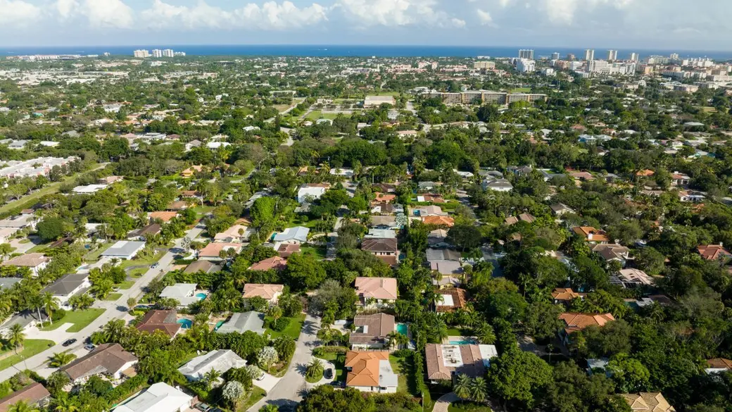 Investing in Boca Raton & Delray Beach Up-and-Coming Neighborhoods: Realtors' Recommendation